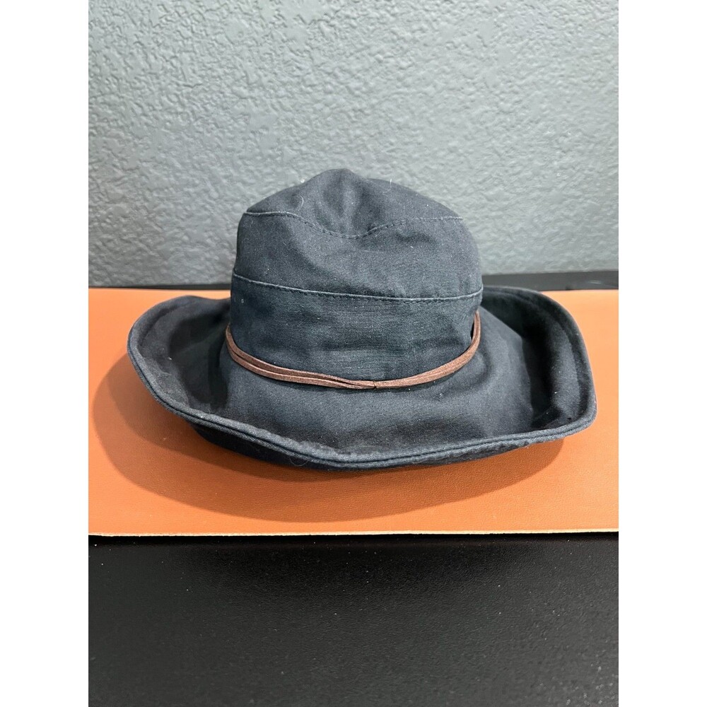 Goorin Bros Black Canvas Hat with Brown Band